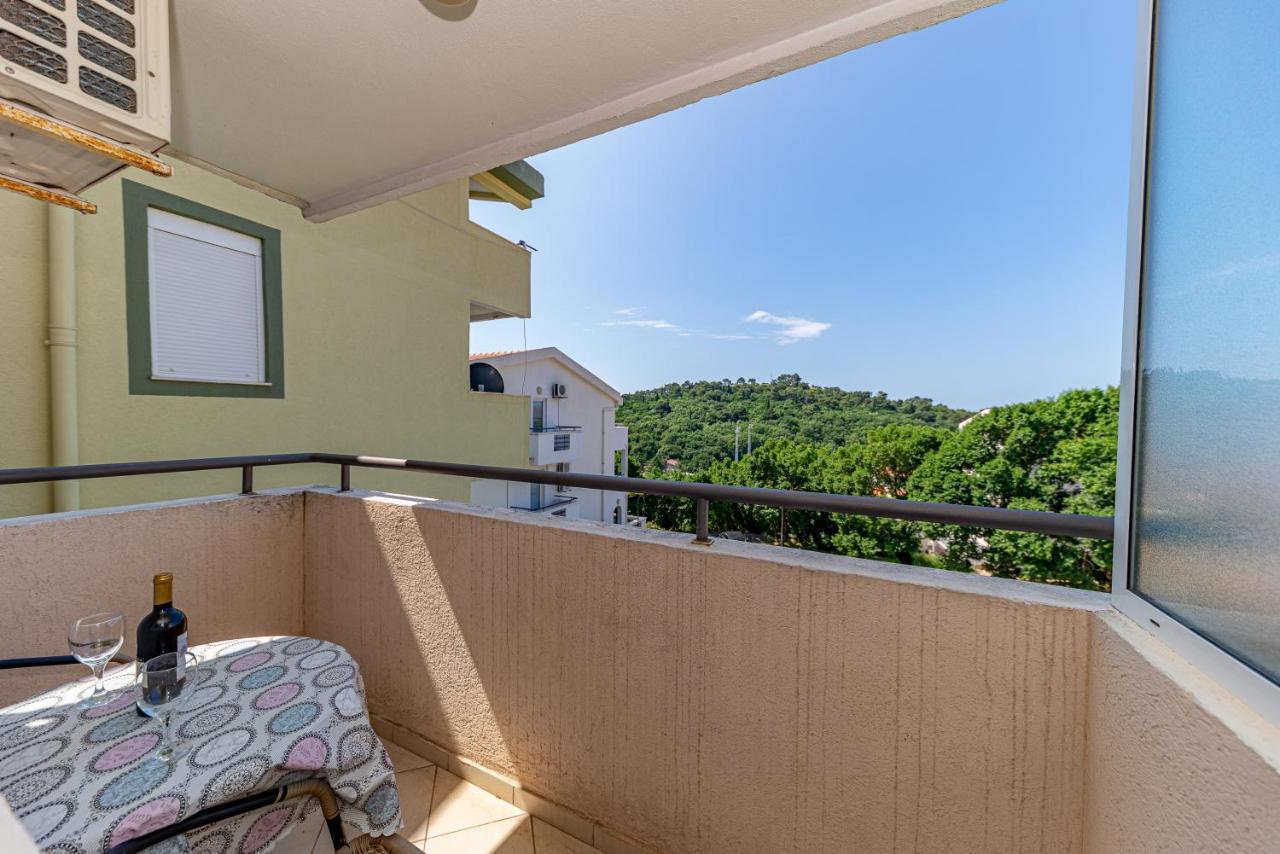 Apartment Knezevic Petrovac na moru Exterior foto